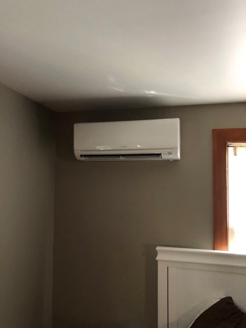 MINI SPLIT AIR CONDITION SYSTEM